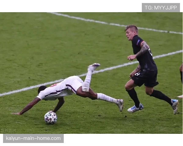 英超VAR争议判罚动摇球迷对联赛公平性信任 竞争格局恐受人为因素影响