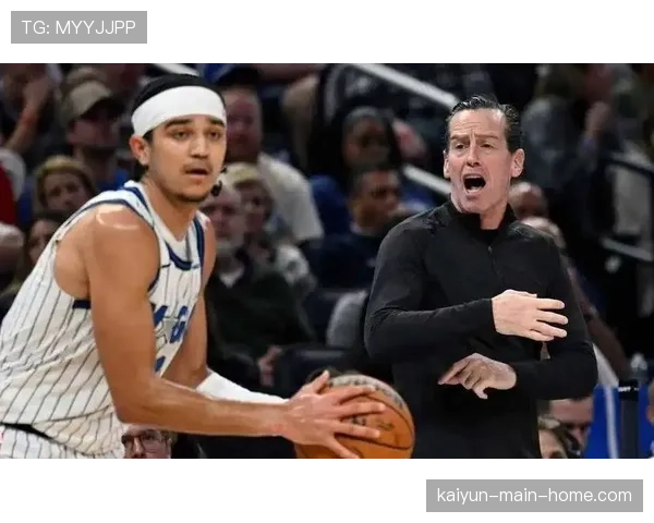 米切尔36分率骑士取三连胜 其个人爆发印证战术体系调整 米切尔36分率骑士取三连胜 其个人爆发印证战术体系调整