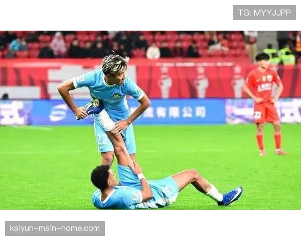 河南队核心黄锐烽脚踝旧伤复发被抬离场 徐嘉敏韧带手术康复中